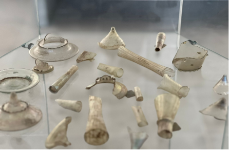 Enë qelqi (shekulli XV CE)